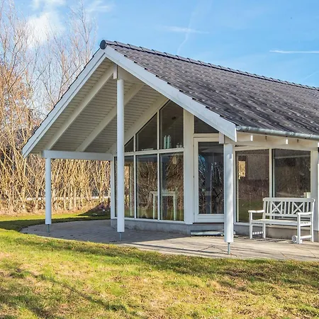 5 Star Holiday Home In Ebeltoft *